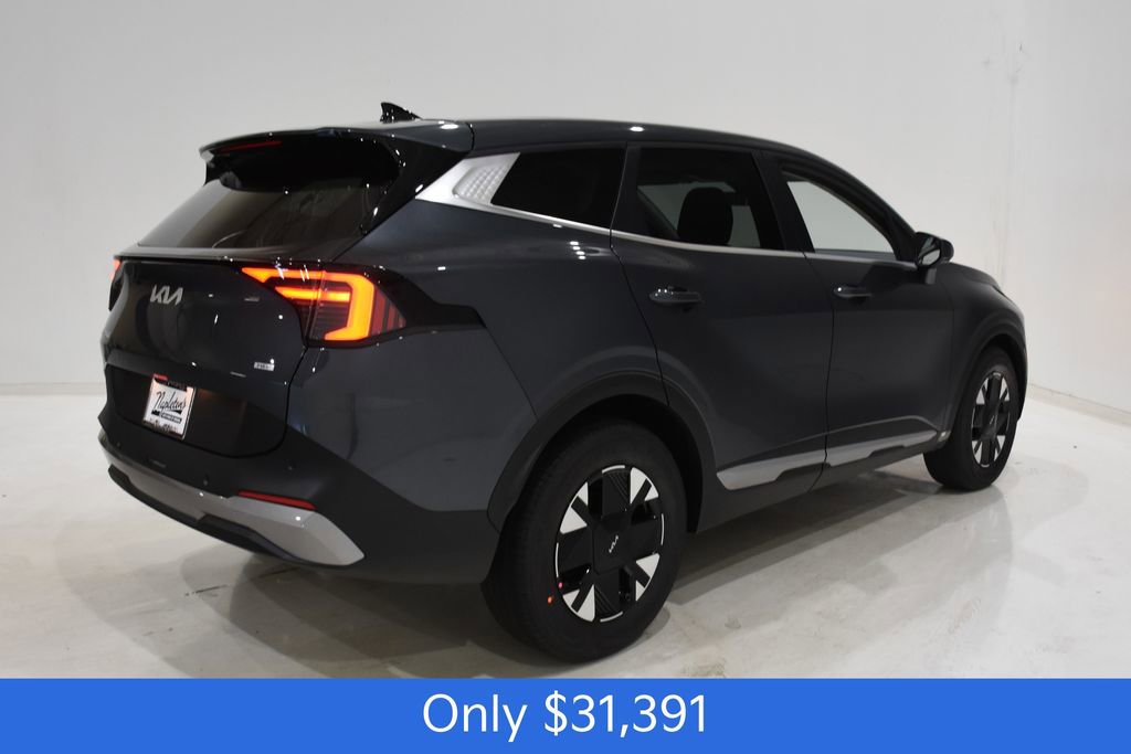 New 2026 Kia Sportage LX image 4