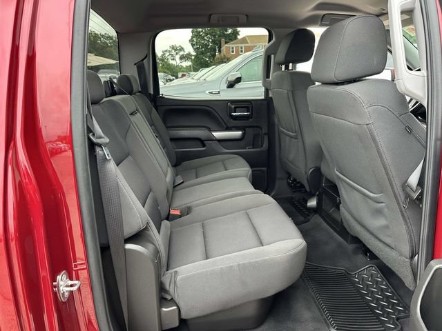 Used 2018 Chevrolet Silverado 1500 LT w/ All Star Edition AWD/4WD image 21