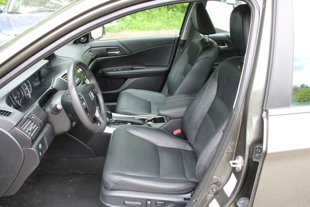 Used 2013 Honda Accord EX-L image 16