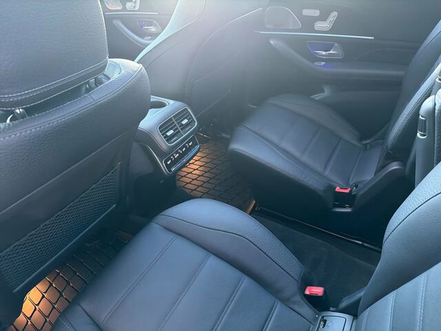 Certified 2024 Mercedes-Benz GLS 450 4MATIC image 15