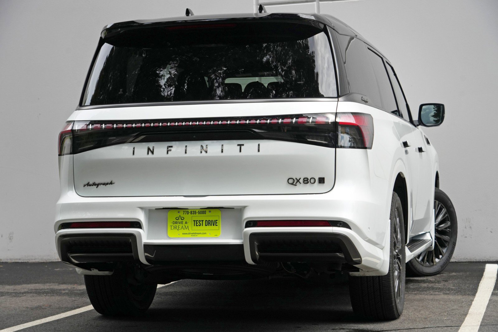 Used 2026 INFINITI QX80 Autograph w/ Premium Cargo Package AWD/4WD image 5