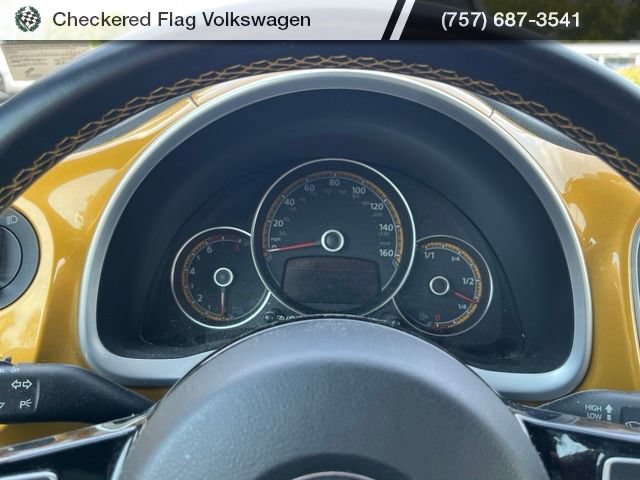 Used 2017 Volkswagen Beetle 1.8T Dune FWD image 32