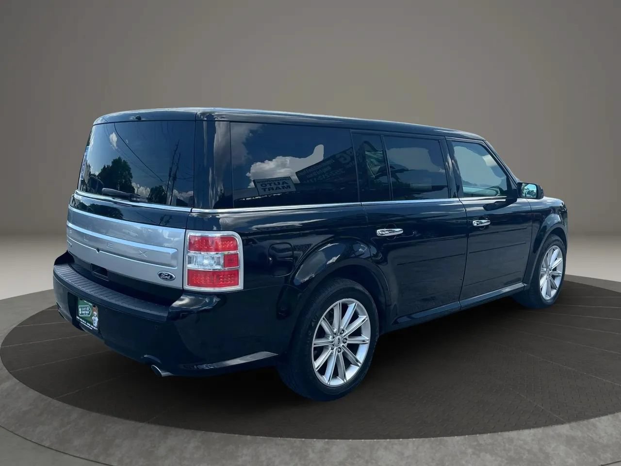 Used 2019 Ford Flex Limited w/ Equipment Group 301A FWD image 7