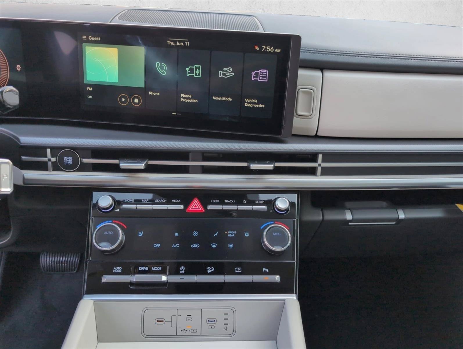 New 2026 Hyundai Santa Fe SEL FWD image 14