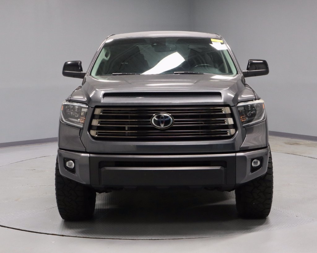 Used 2021 Toyota Tundra Limited w/ Limited Premium Package AWD/4WD image 7