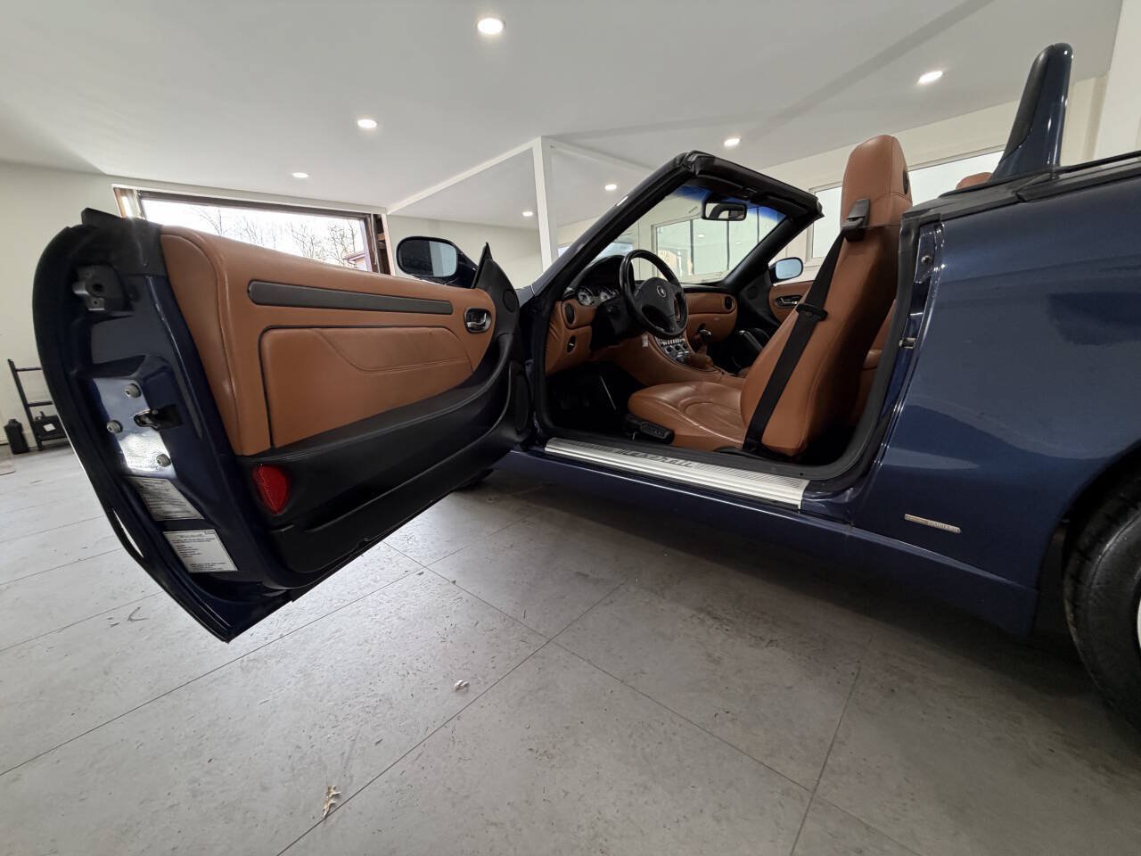 Used 2005 Maserati Spyder GT RWD image 21