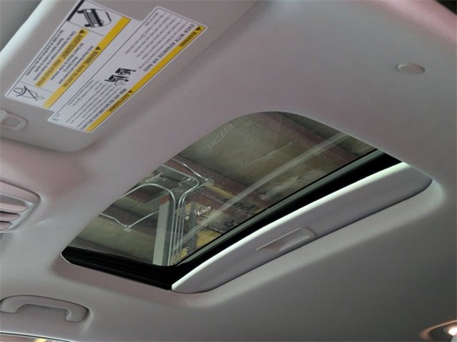 Certified 2024 Chevrolet Trax ACTIV w/ Sunroof Package image 24