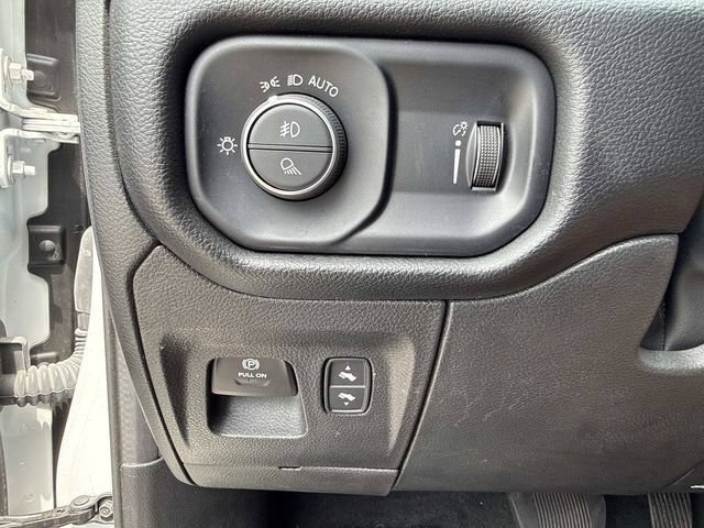 Used 2022 RAM 1500 Big Horn AWD/4WD image 29