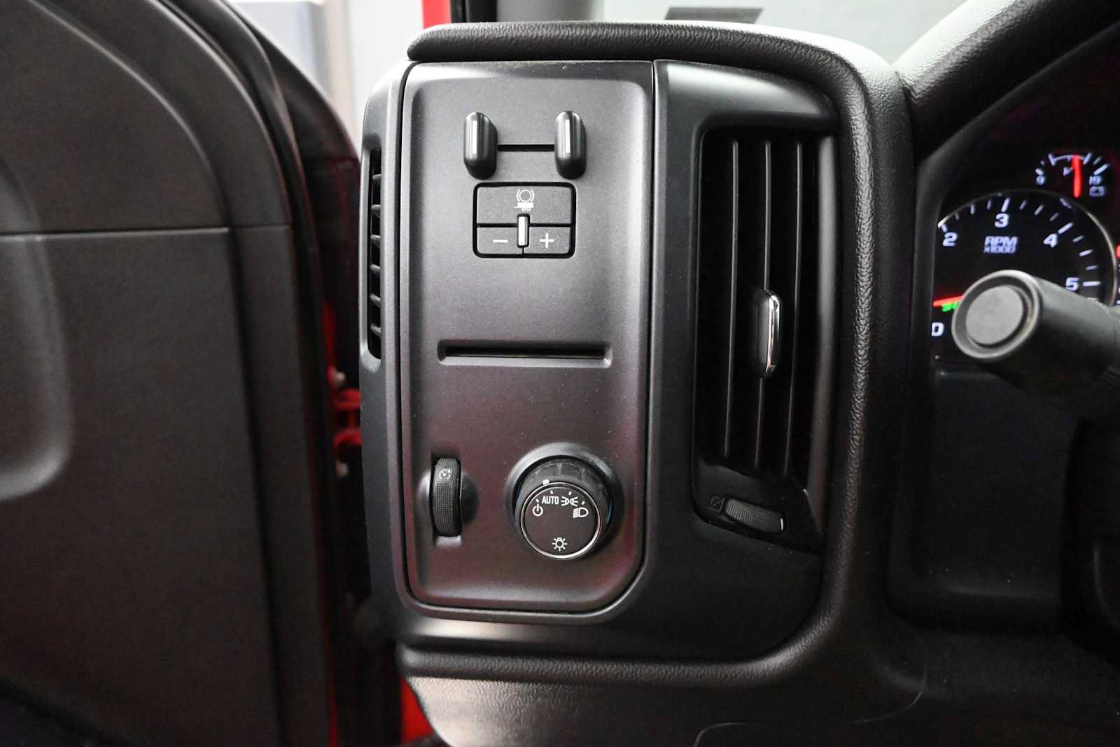 Used 2018 GMC Sierra 3500 4x4 Double Cab w/ Sierra Convenience Package image 12