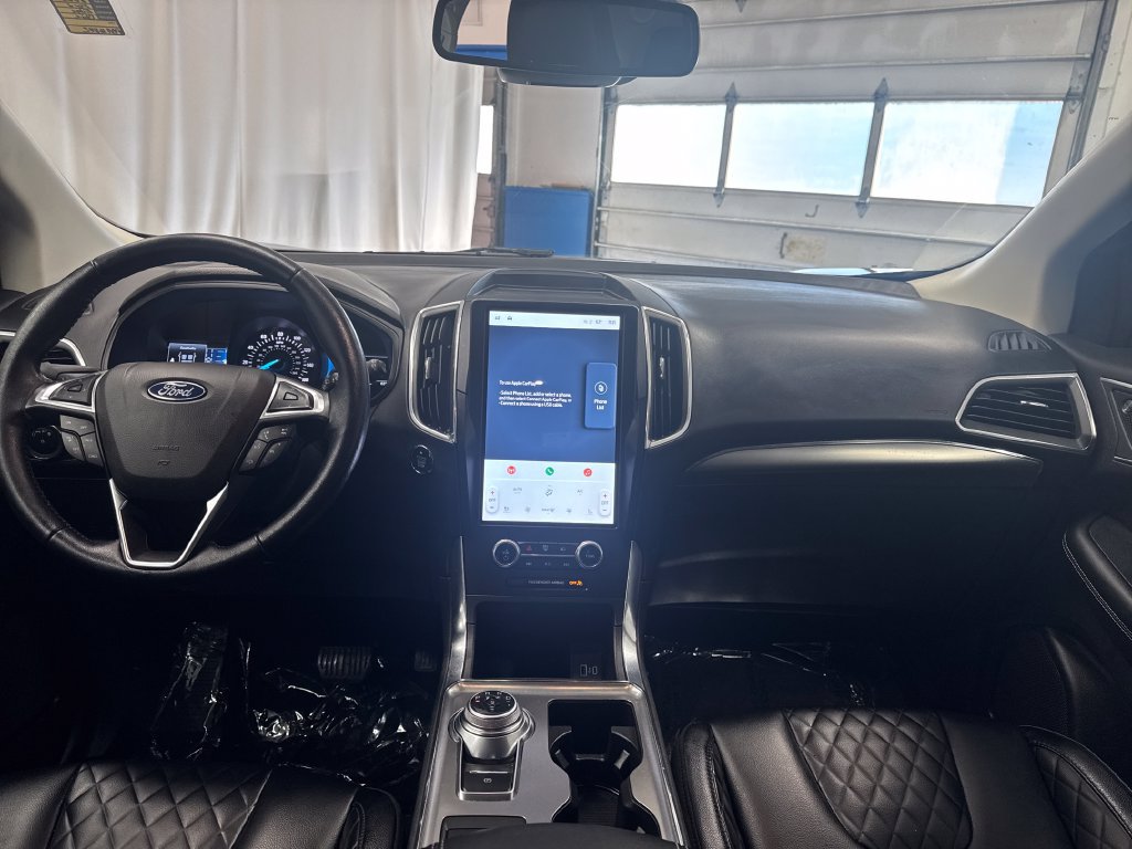Used 2023 Ford Edge Titanium AWD/4WD image 13