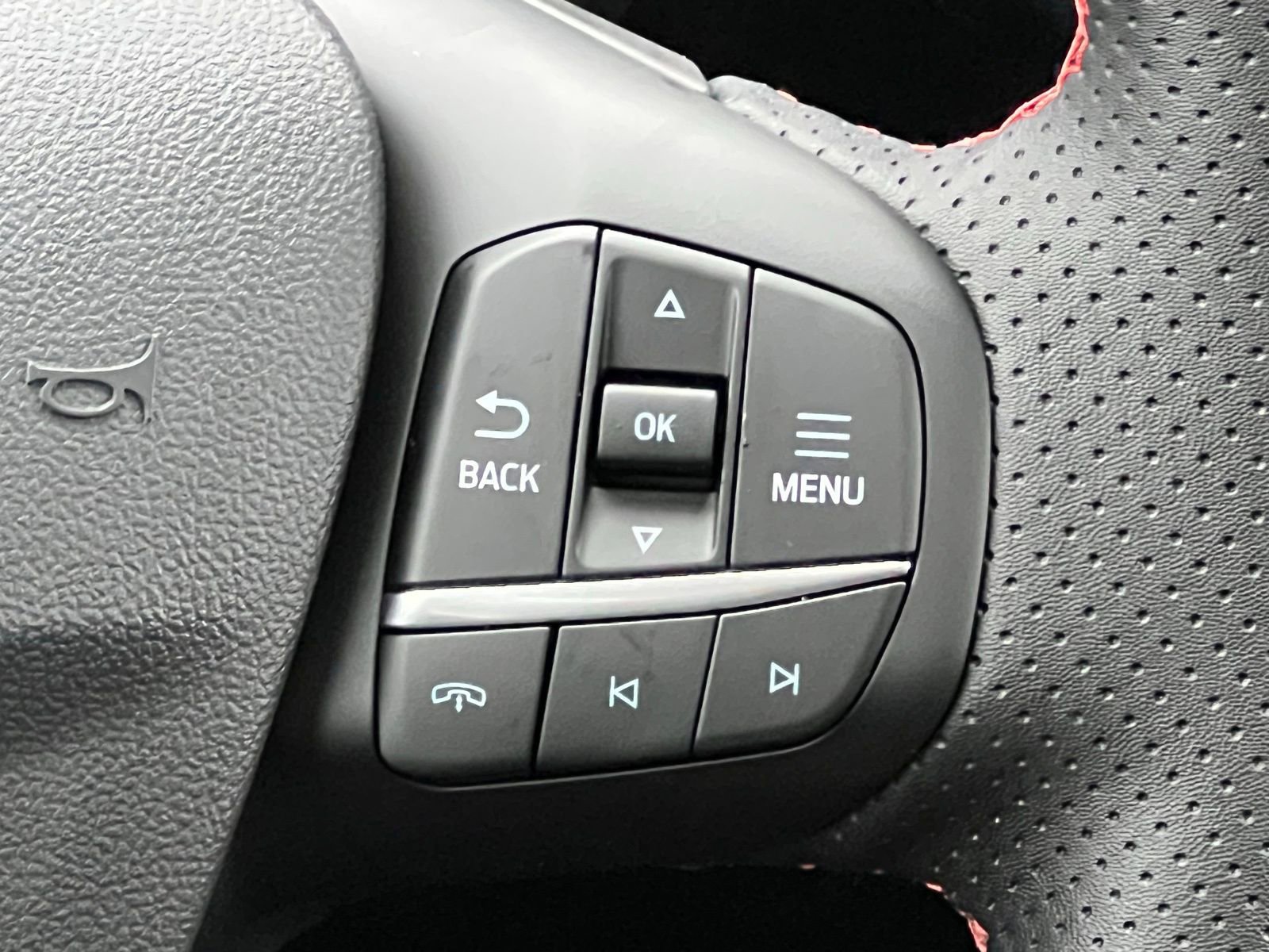 New 2026 Ford Escape ST-Line Select w/ Tech Pack #2 image 30