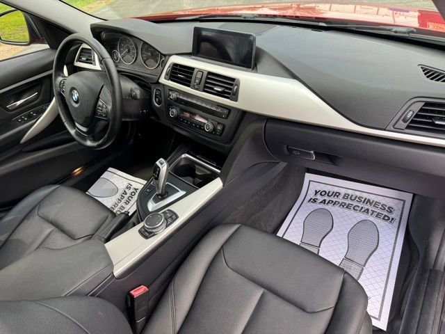 Used 2015 BMW 320i xDrive Sedan image 14