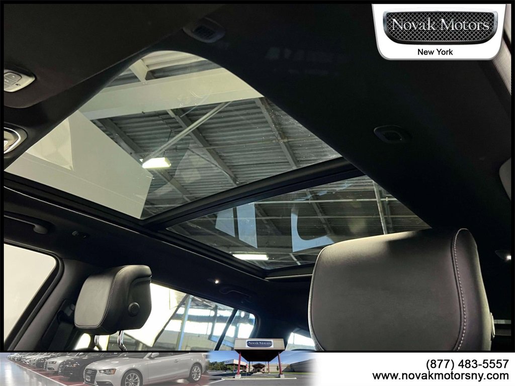 Used 2022 Jeep Wagoneer Series II w/ Premium Group I image 21