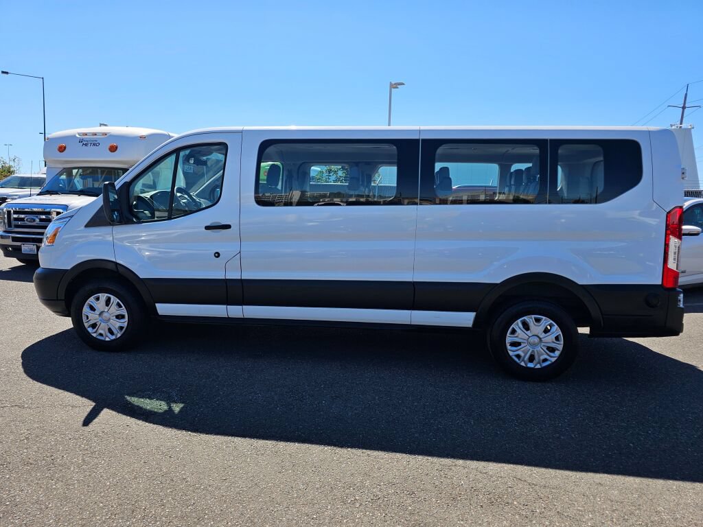 Used 2019 Ford Transit 350 XLT RWD image 8