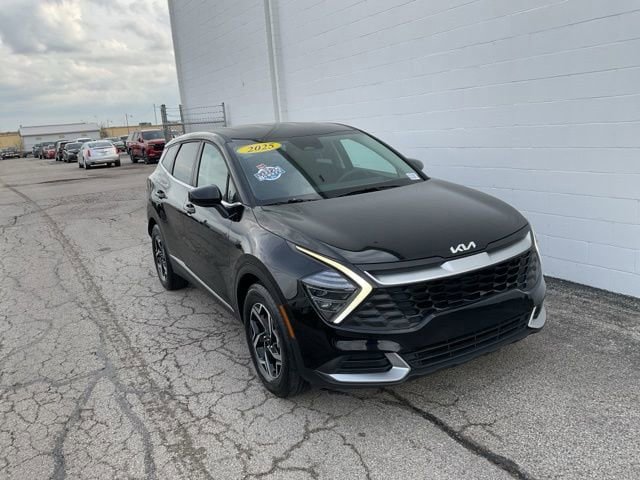 Used 2025 Kia Sportage LX