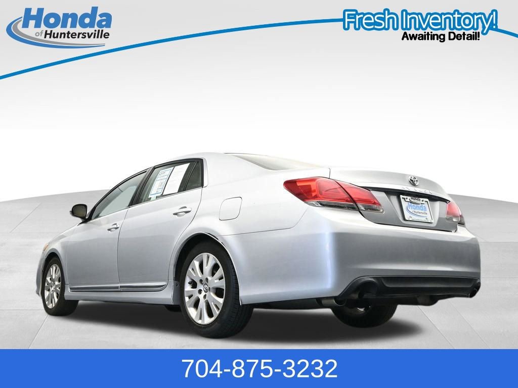 Used 2011 Toyota Avalon Limited FWD image 24