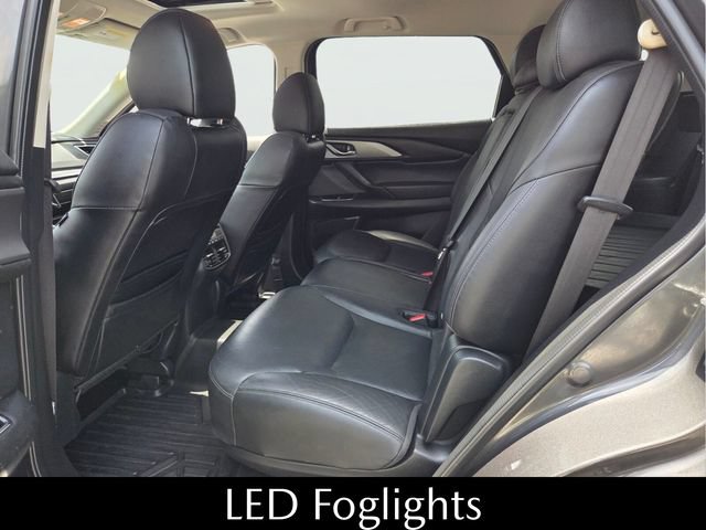 Used 2018 MAZDA CX-9 Touring w/ Touring Premium Package FWD image 13