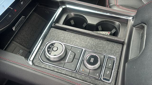 Used 2022 Ford Expedition Limited AWD/4WD image 20