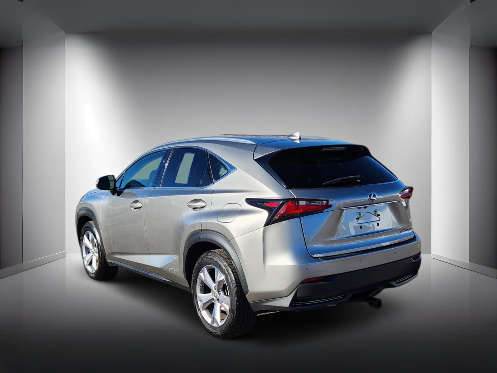 Used 2017 Lexus NX 300h AWD image 3