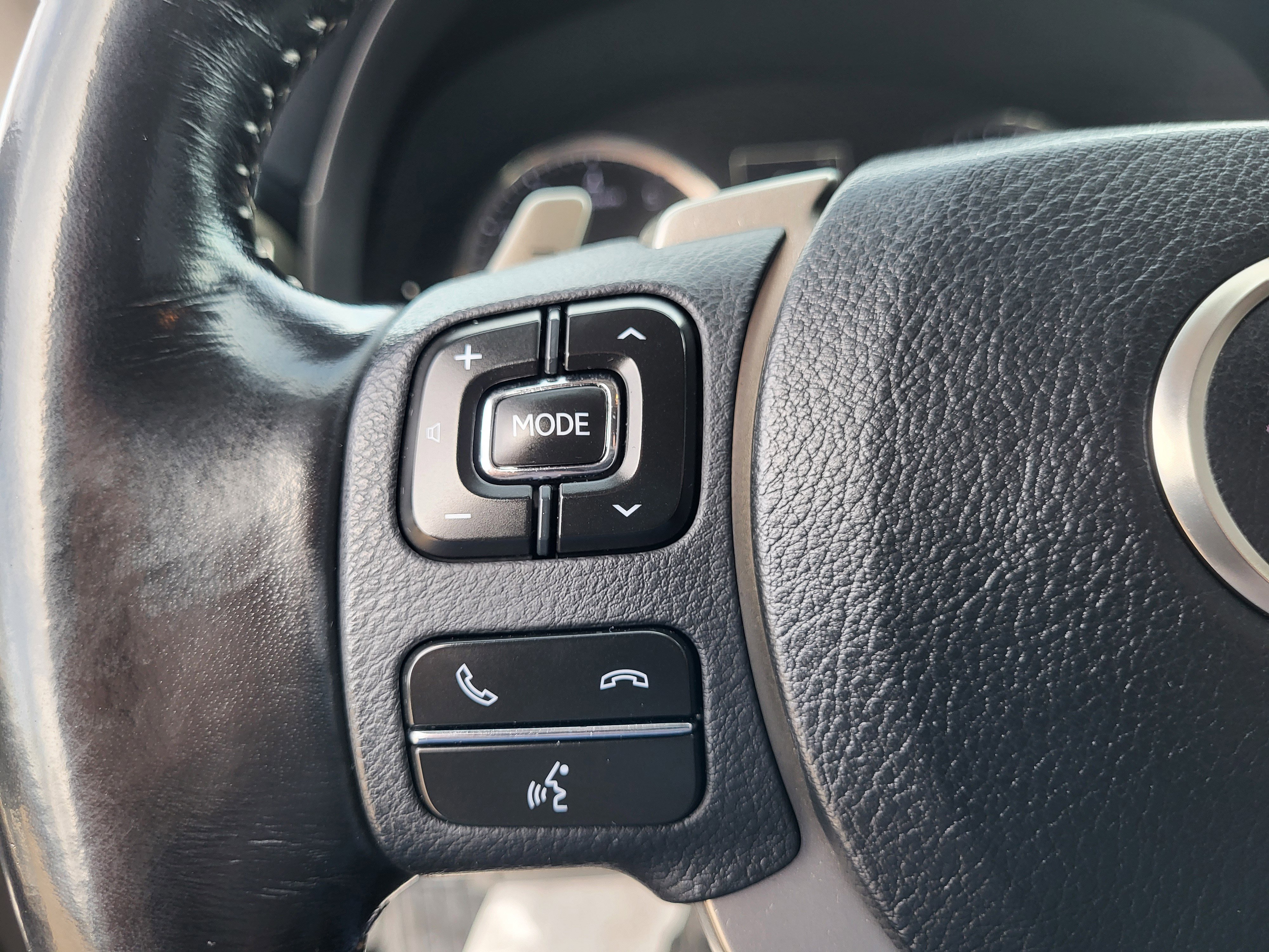 Used 2017 Lexus IS 300 AWD image 18