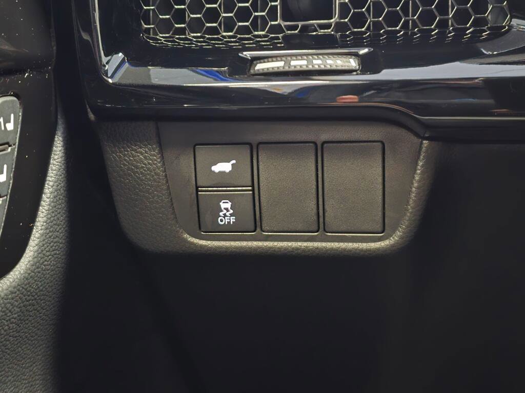 Used 2025 Honda CR-V Sport Touring image 25