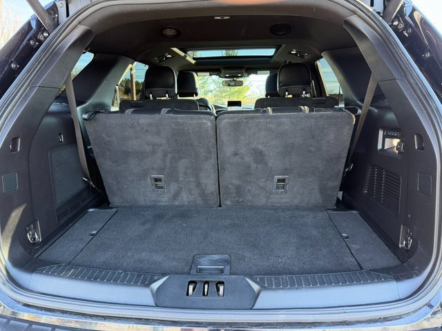 Used 2020 Ford Explorer ST w/ ST Street Pack image 30