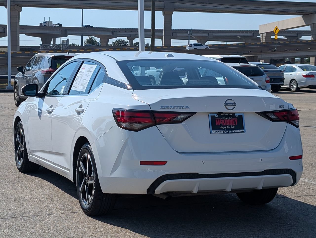 Used 2024 Nissan Sentra SV FWD image 4