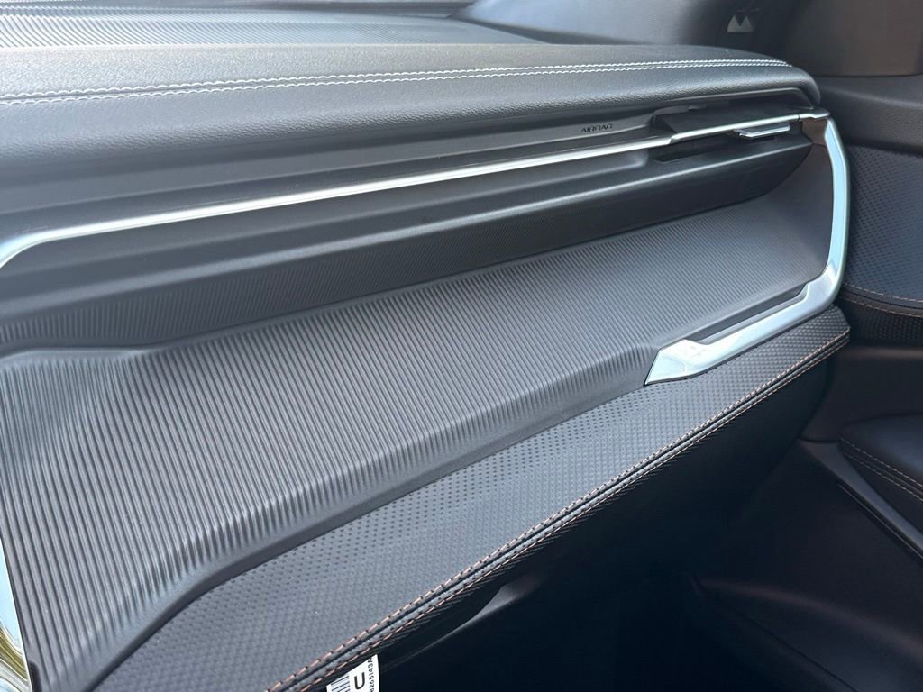 New 2026 Jeep Cherokee Overland image 22