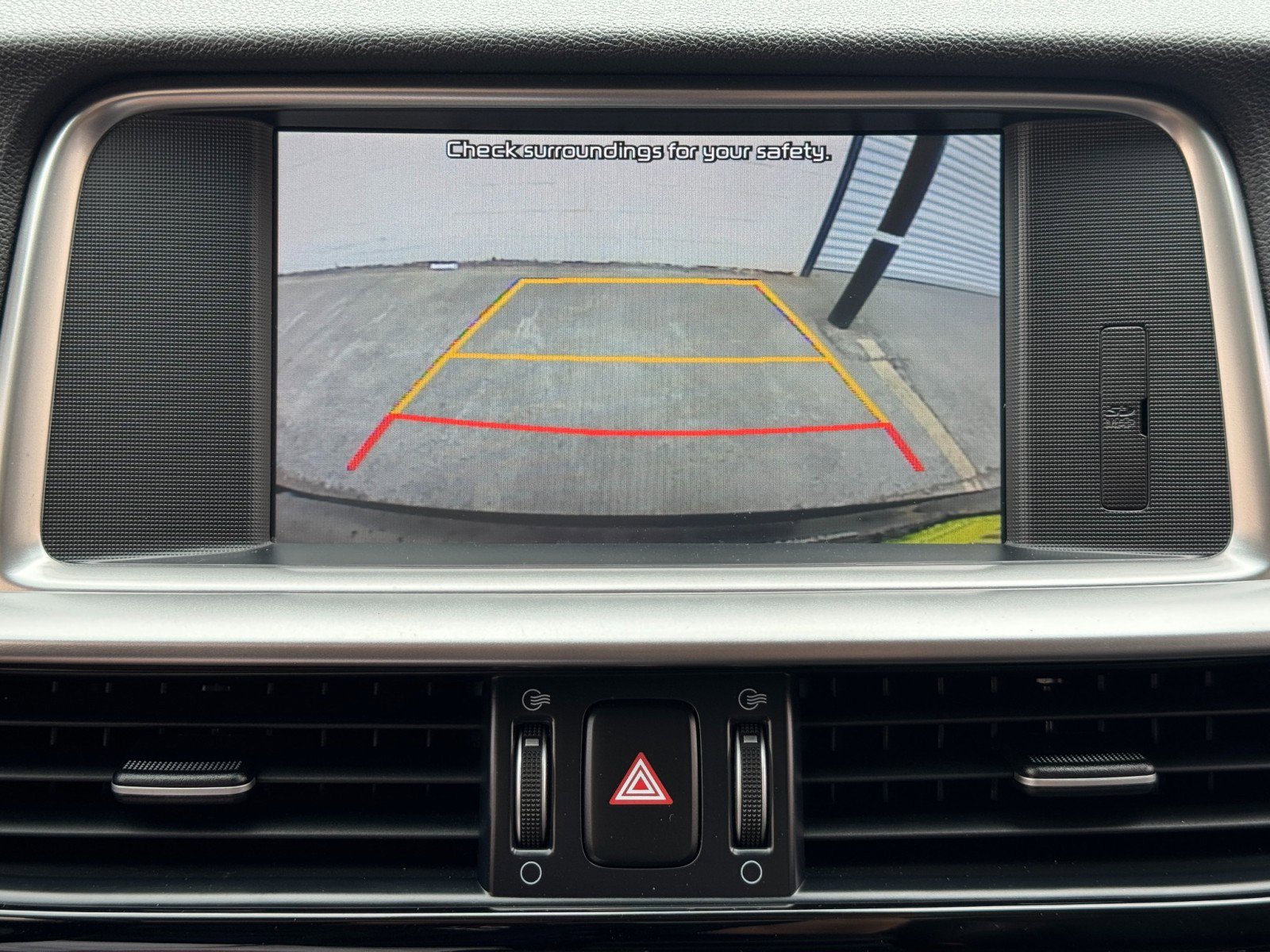 Used 2020 Kia Optima Premium FWD image 27