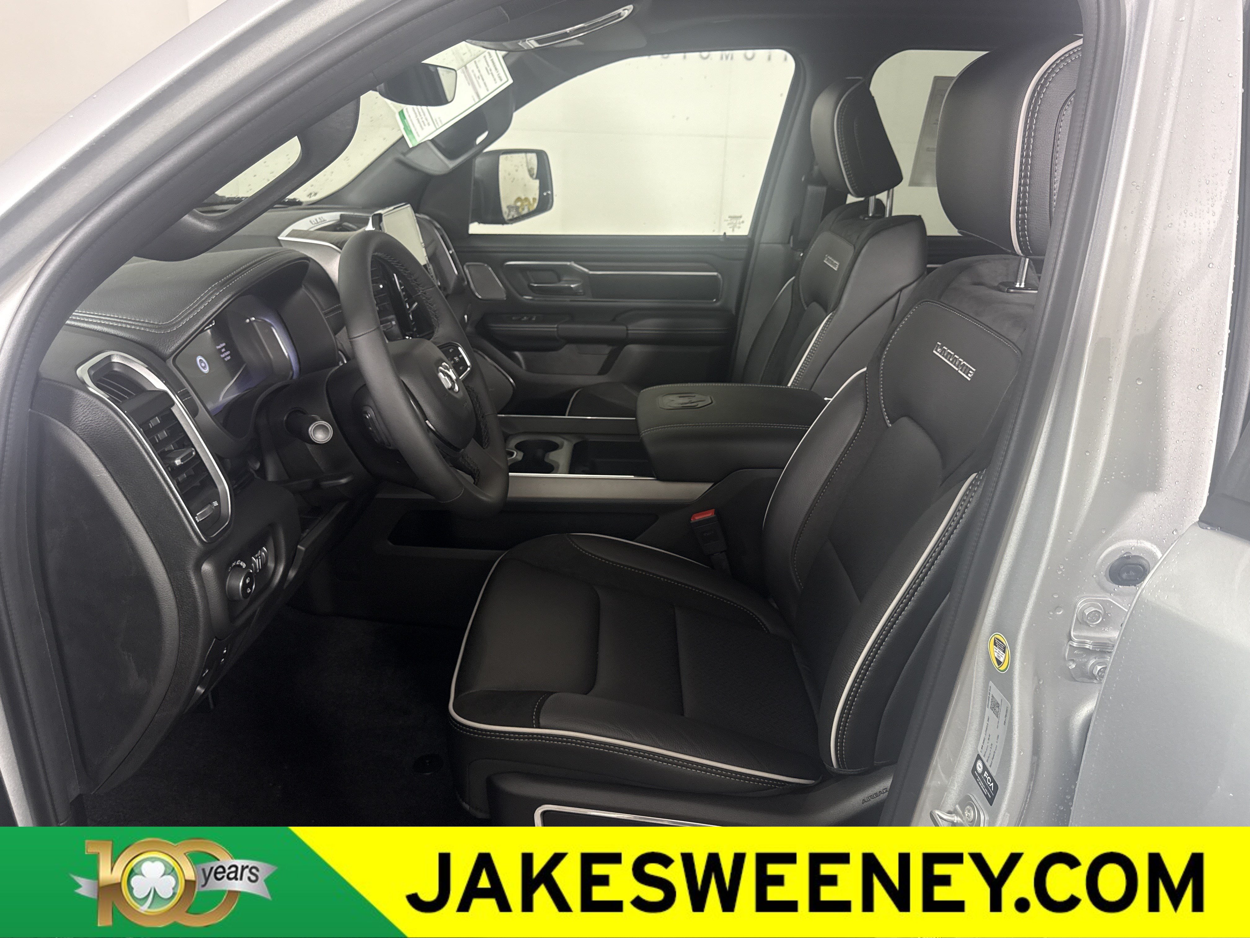 New 2026 RAM 1500 Laramie w/ Night Edition AWD/4WD image 12