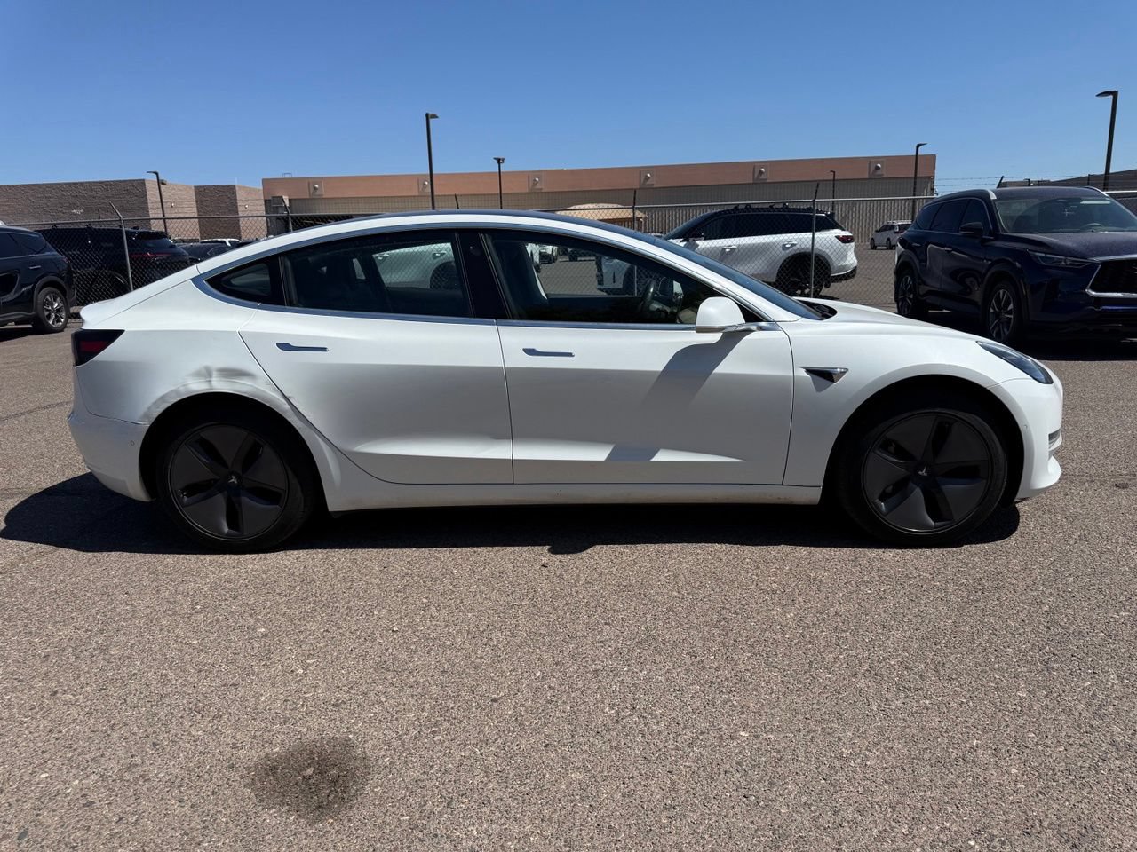 Used 2018 Tesla Model 3 Long Range RWD image 4