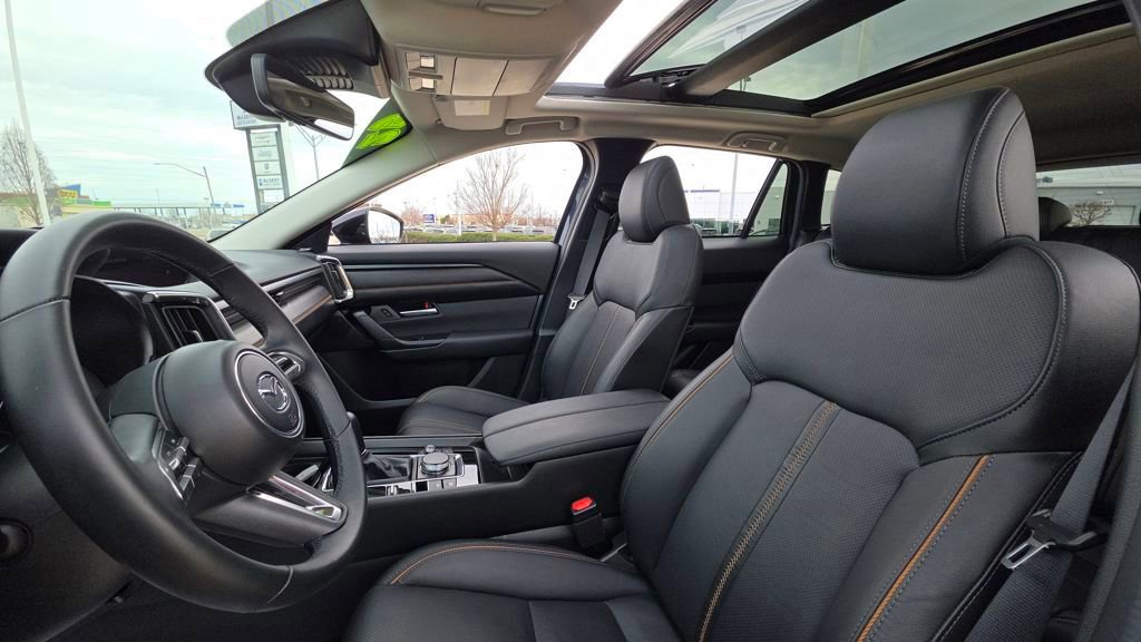Used 2025 MAZDA CX-50 AWD 2.5 S w/ Premium Plus Pkg image 22