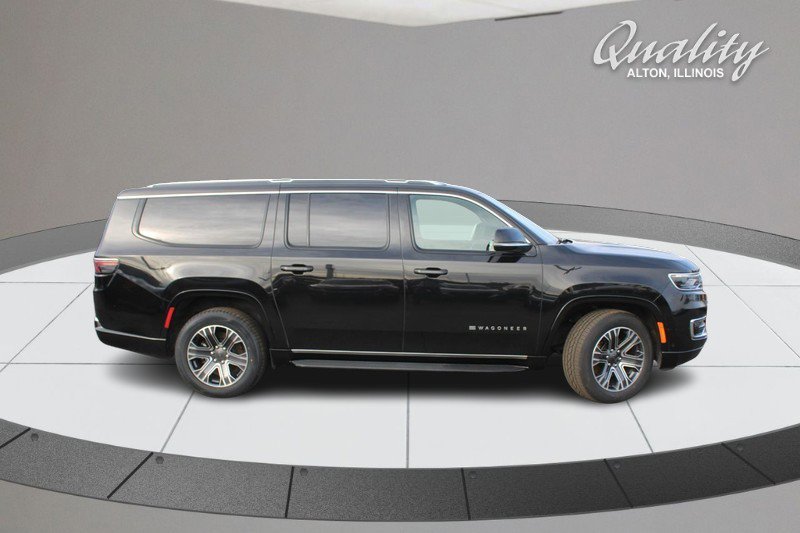 Used 2024 Jeep Wagoneer L Series II w/ Flexible Seating Group image 3