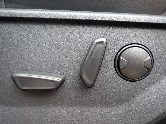 Certified 2025 Ford Expedition Platinum AWD/4WD image 25