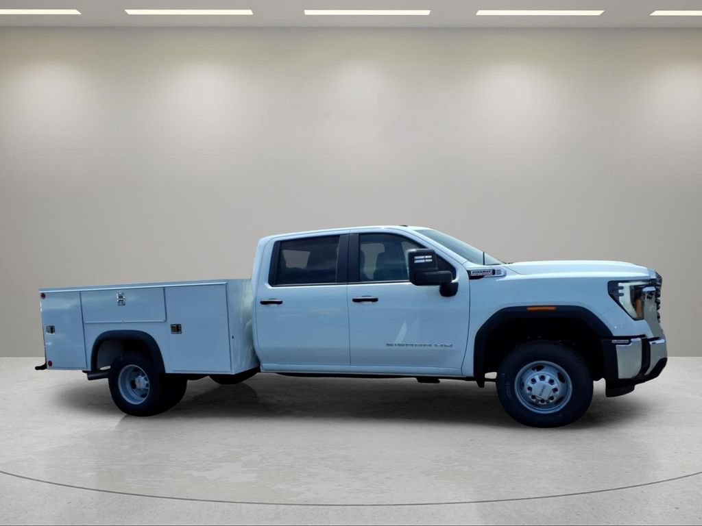New 2026 GMC Sierra 3500 Pro w/ Convenience Package AWD/4WD image 2