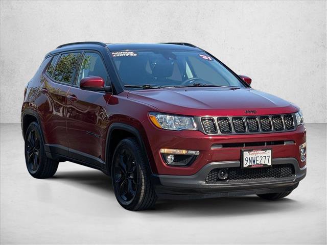 Used 2021 Jeep Compass Latitude w/ Sun and Sound Group FWD image 3