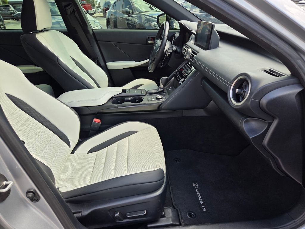 Used 2021 Lexus IS 350 F Sport w/ Accessory Package RWD image 17