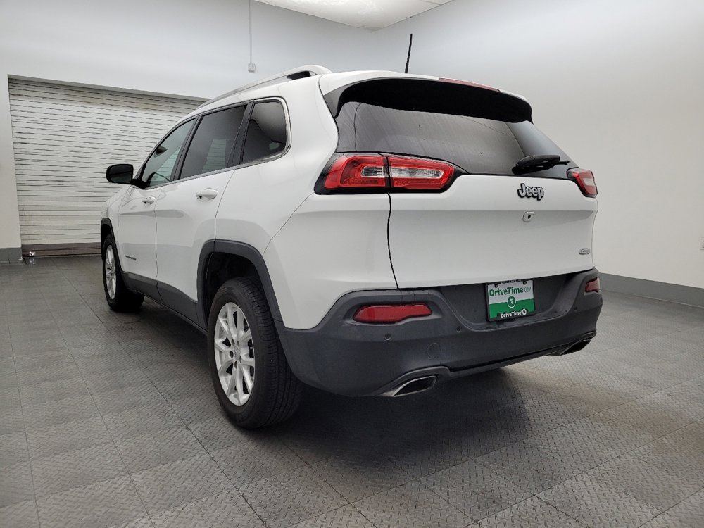 Used 2017 Jeep Cherokee Latitude w/ Comfort/Convenience Group image 5