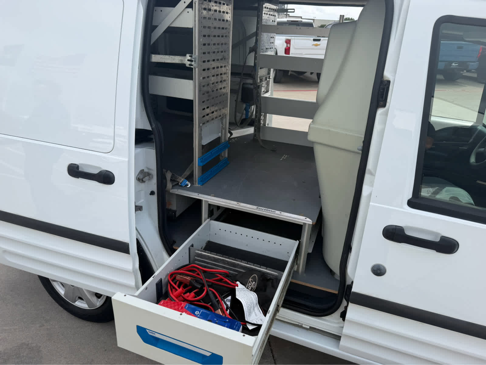 Used 2013 Ford Transit Connect XLT image 19