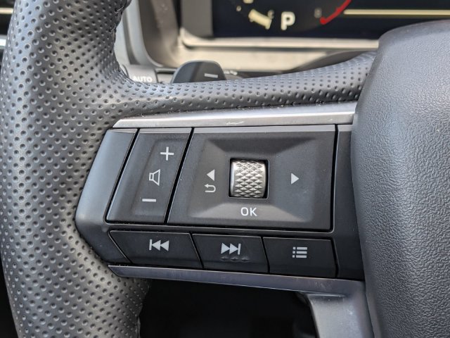 Used 2025 Mitsubishi Outlander SEL FWD image 25