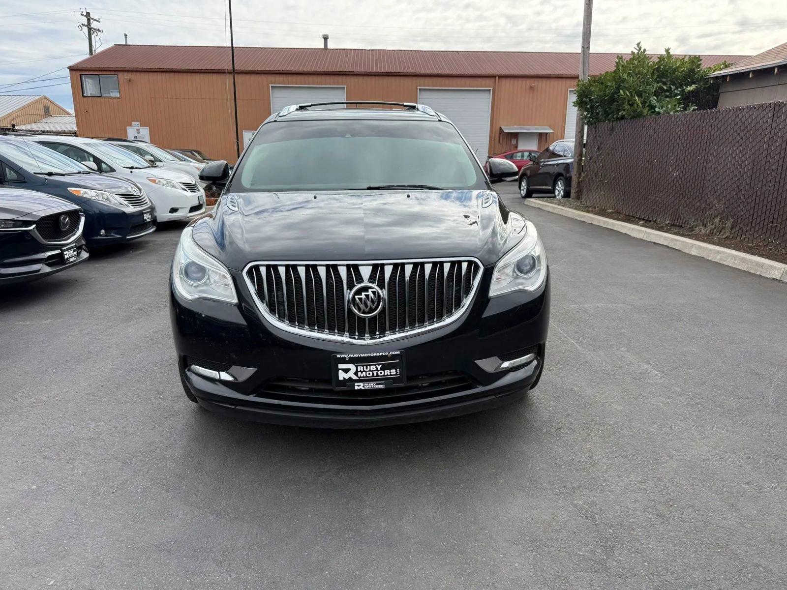 Used 2015 Buick Enclave Premium w/ Experience Buick Package FWD image 2