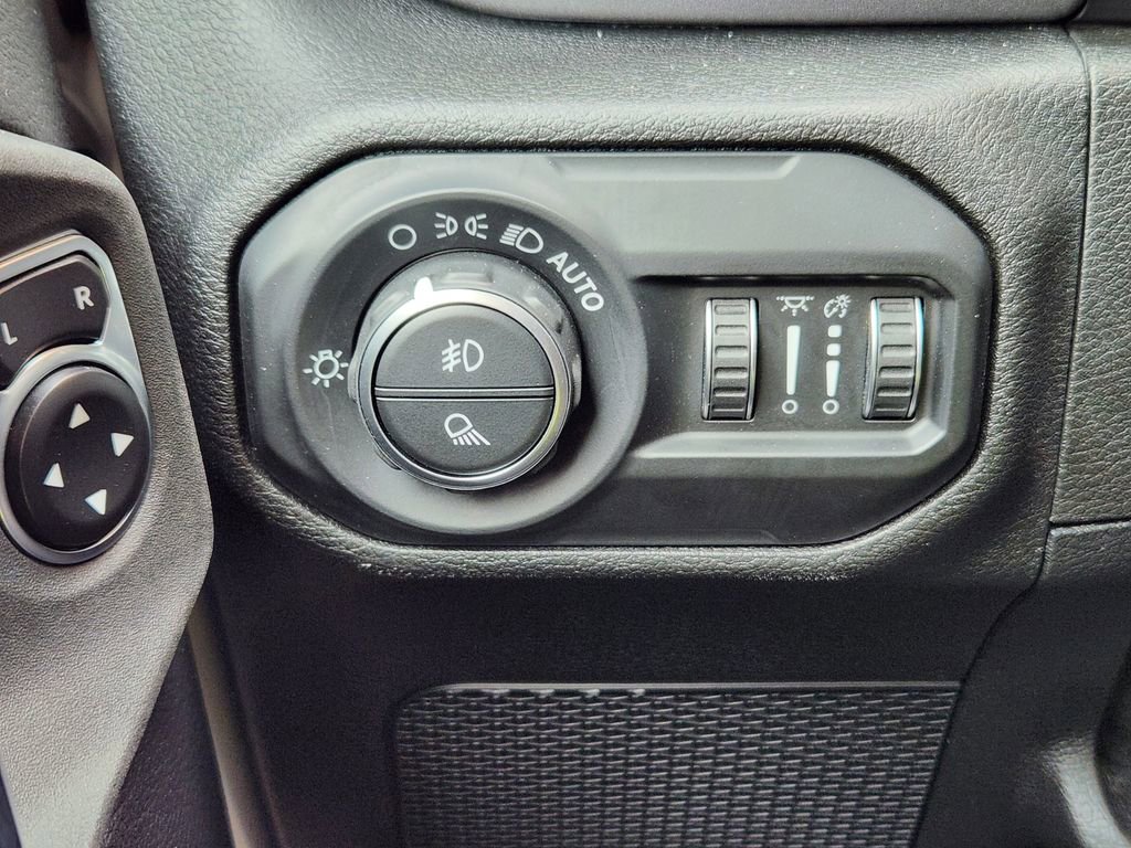 Used 2020 Jeep Gladiator Mojave image 24