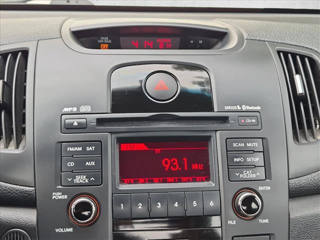 Used 2012 Kia Forte EX FWD image 15