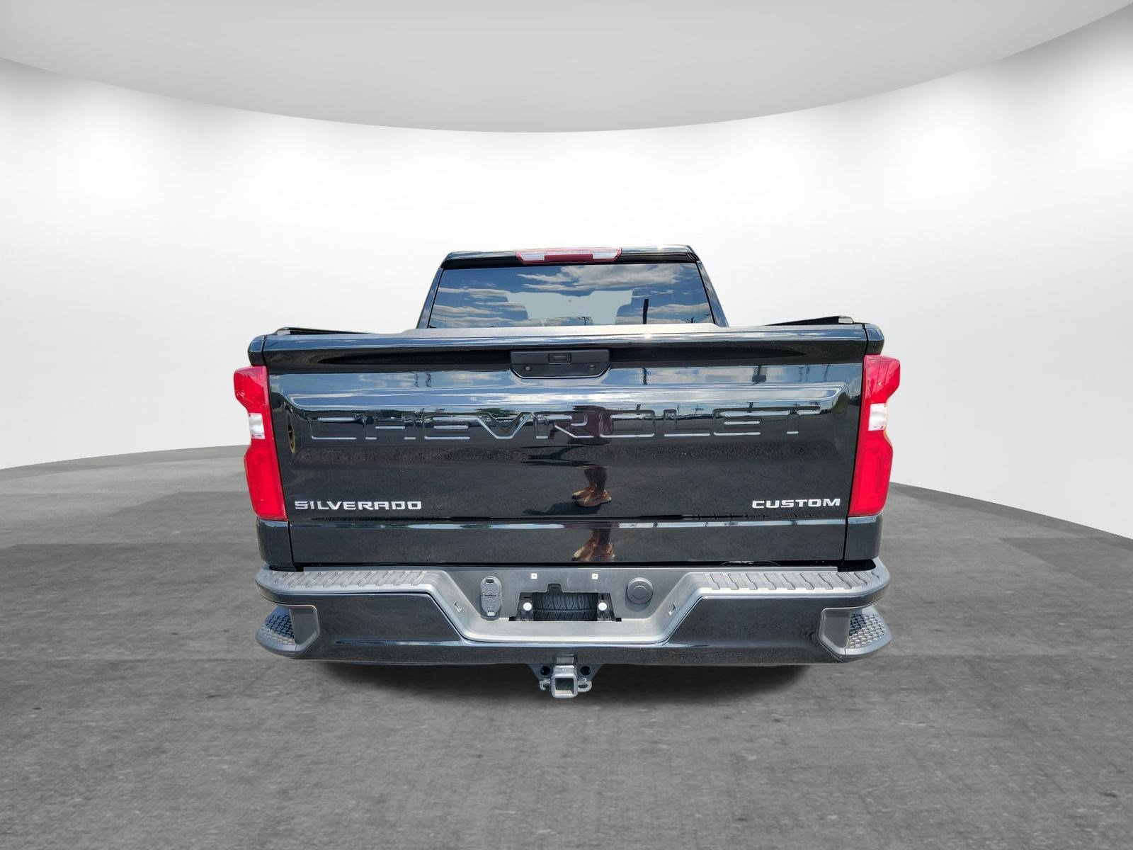 Used 2022 Chevrolet Silverado 1500 Custom Trail Boss w/ Safety Confidence Package AWD/4WD image 21