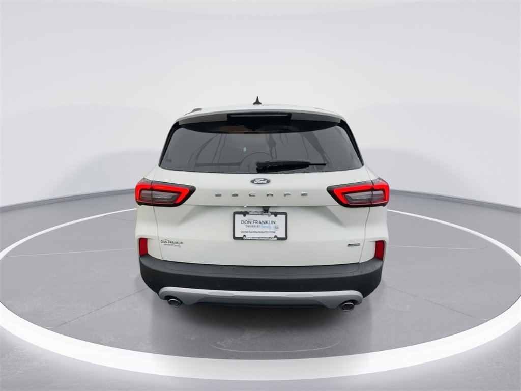 New 2026 Ford Escape SE image 7