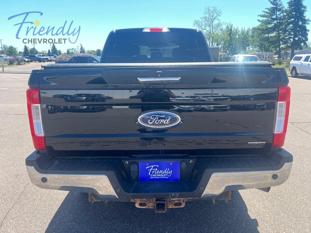 Used 2017 Ford F250 XLT w/ XLT Premium Package AWD/4WD image 5