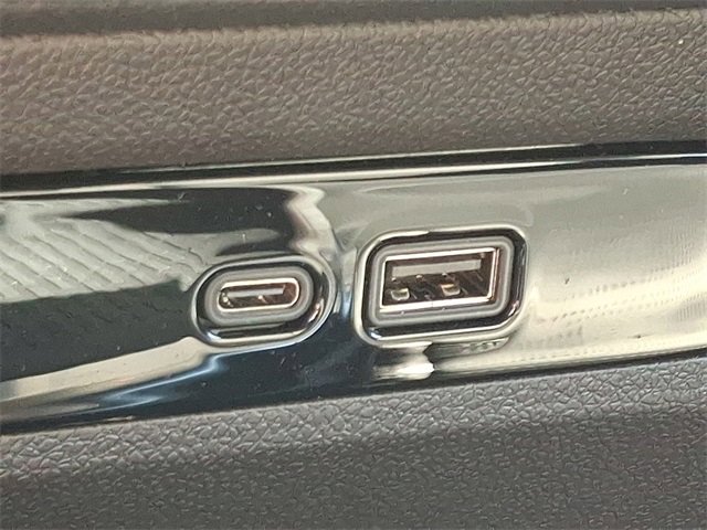 New 2026 Buick Enclave Sport Touring w/ Super Cruise Package image 16