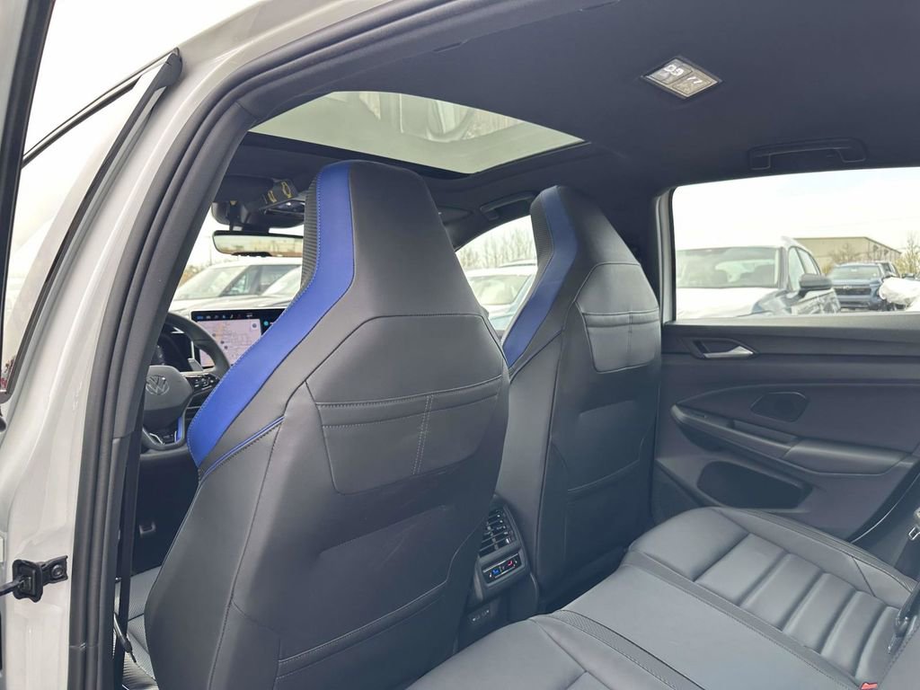 New 2026 Volkswagen Golf image 12