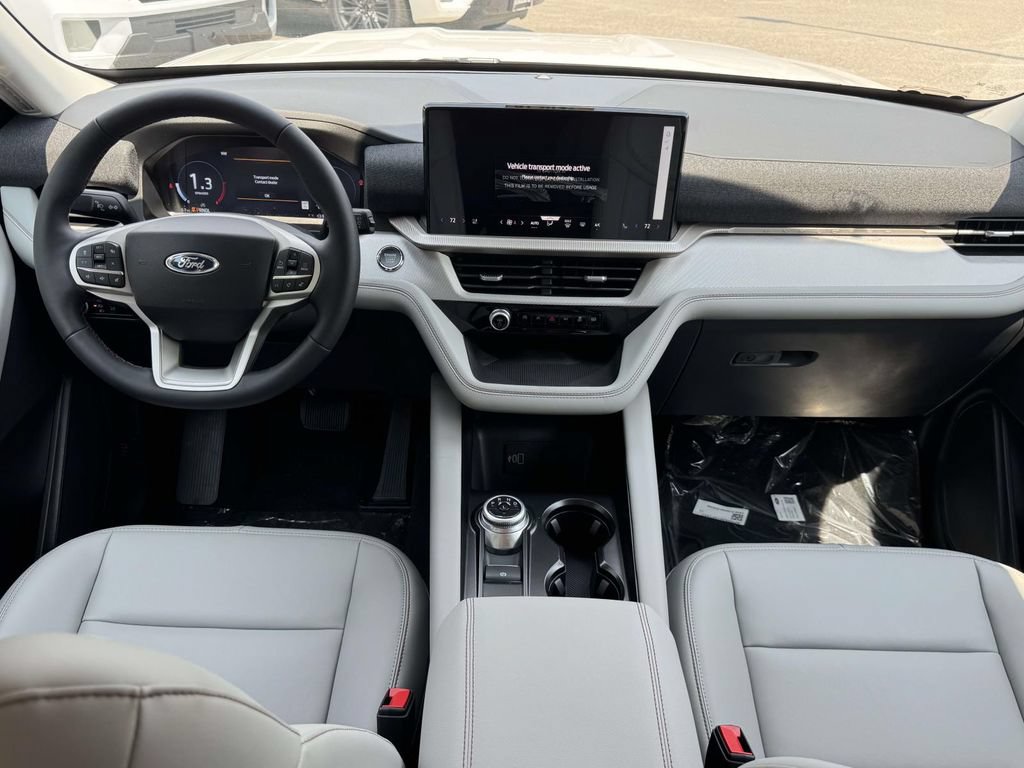 New 2026 Ford Explorer Active w/ Active Comfort Package AWD/4WD image 2