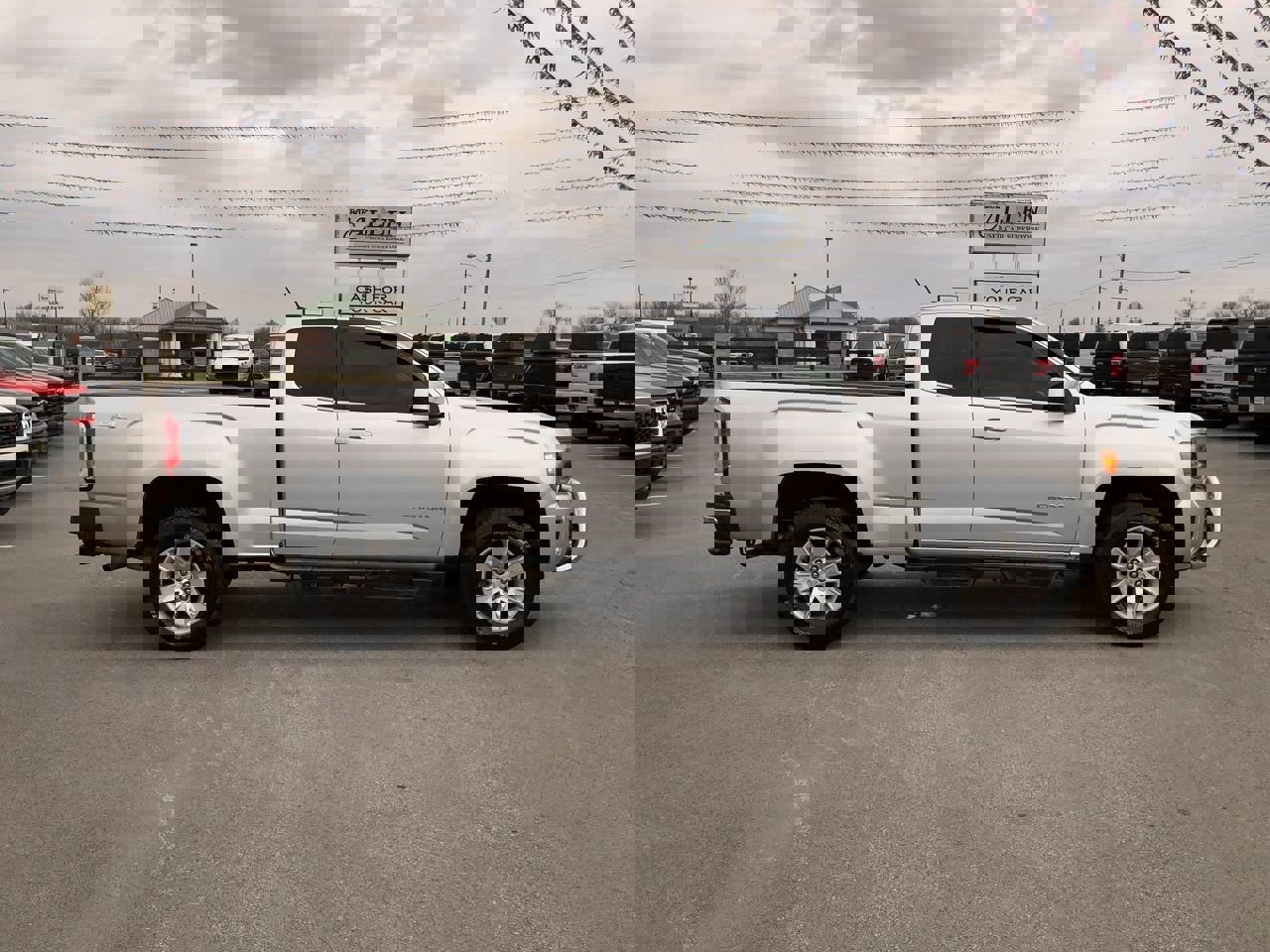 Used 2015 GMC Canyon SLE w/ SLE Convenience Package image 6